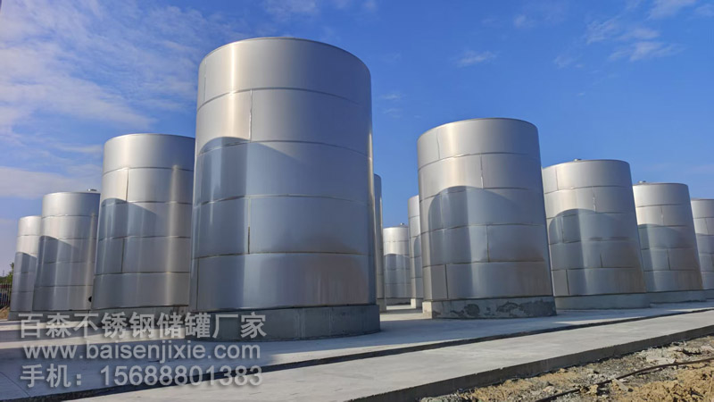 绿色仓储新篇章：不锈钢料仓的无尘密闭解决方案